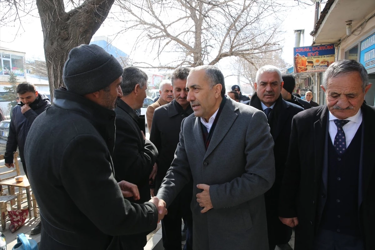 AK Parti Van Büyükşehir Belediye Başkan Adayı Abdulahat Arvas Esnafla Buluştu