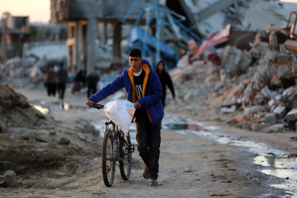Gazze\'deki İsrail saldırılarında ölen Filistinlilerin sayısı 30.631\'e yükseldi