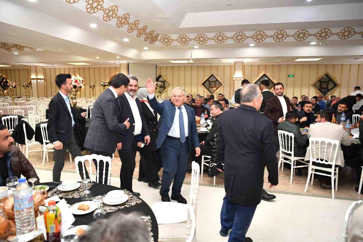 Kayseri Büyükşehir Belediye Başkanı Kamu-Sen ile Buluştu