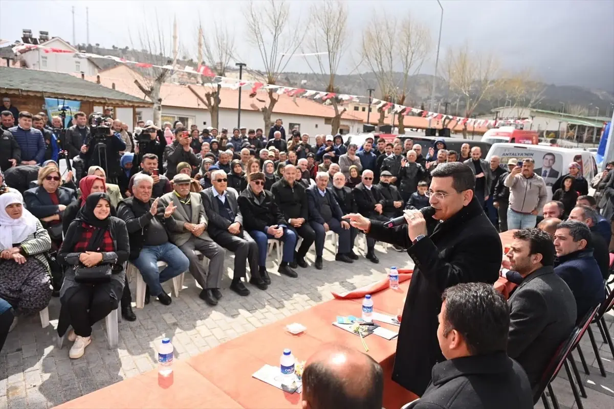 Hakan Tütüncü, Antalya\'da seçim çalışmalarına devam ediyor