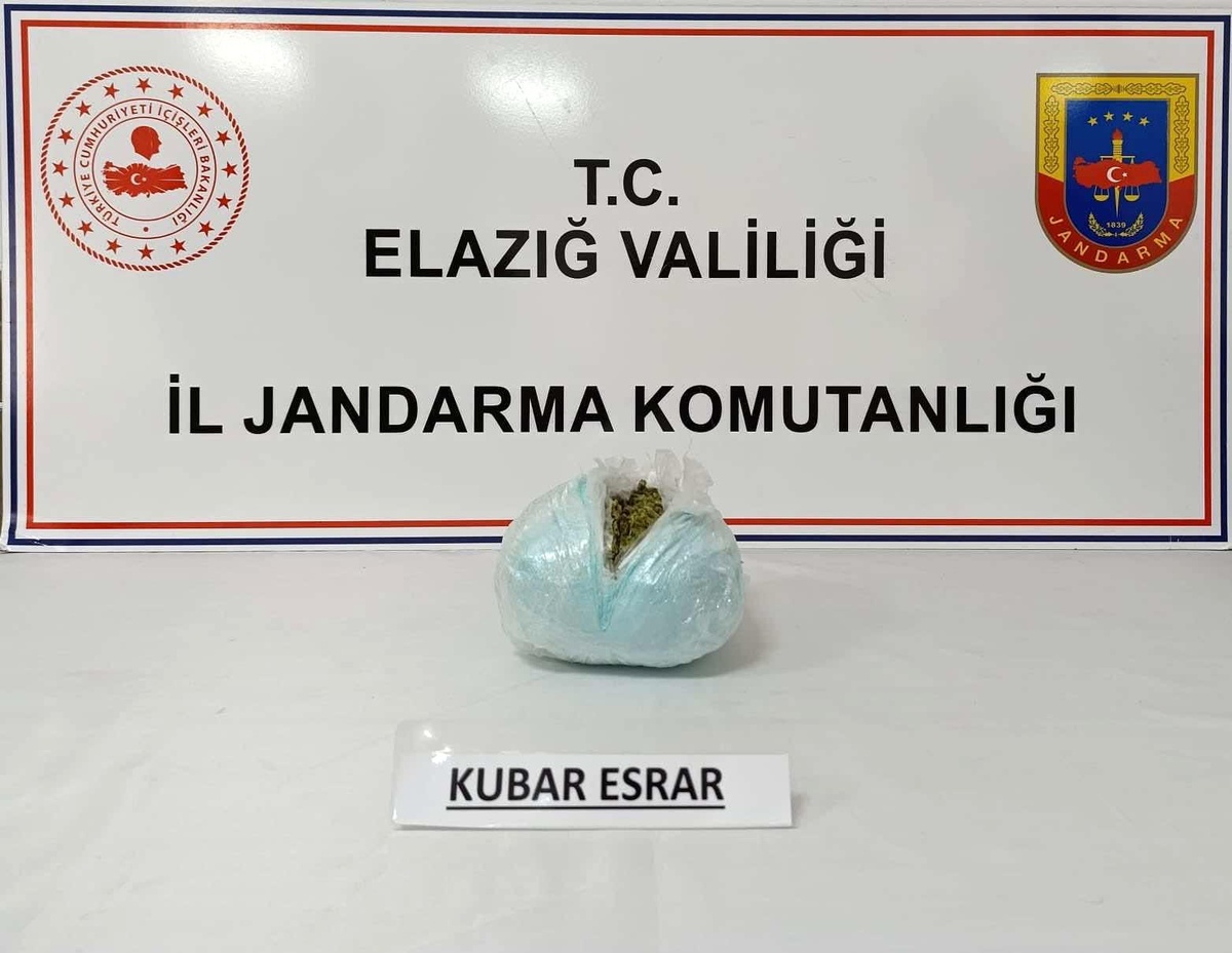 Elazığ\'da 750 gram esrar ele geçirildi, bir şüpheli gözaltına alındı