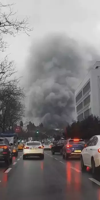 İstanbul Teknik Üniversitesi Ayazağa kampüsünde yangın çıktı