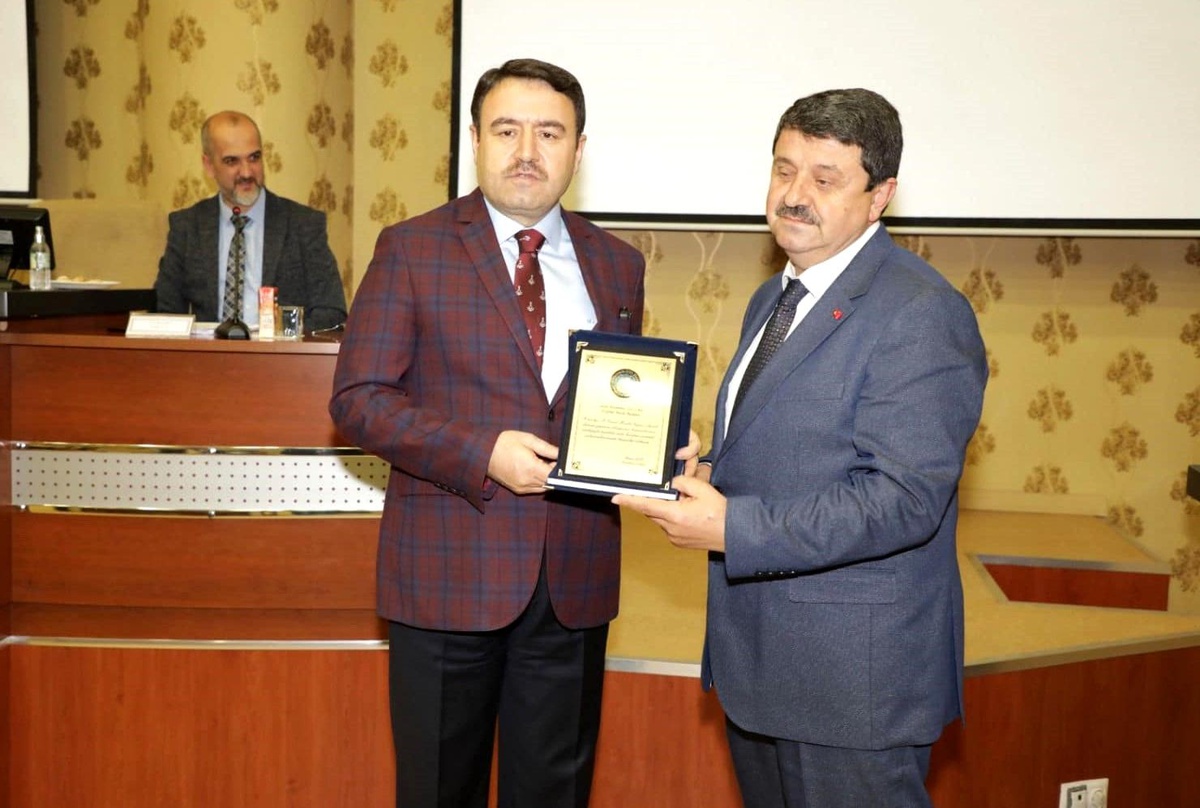 Kütahya İl Genel Meclisi Üyeleri Plaket Töreninde Onurlandırıldı