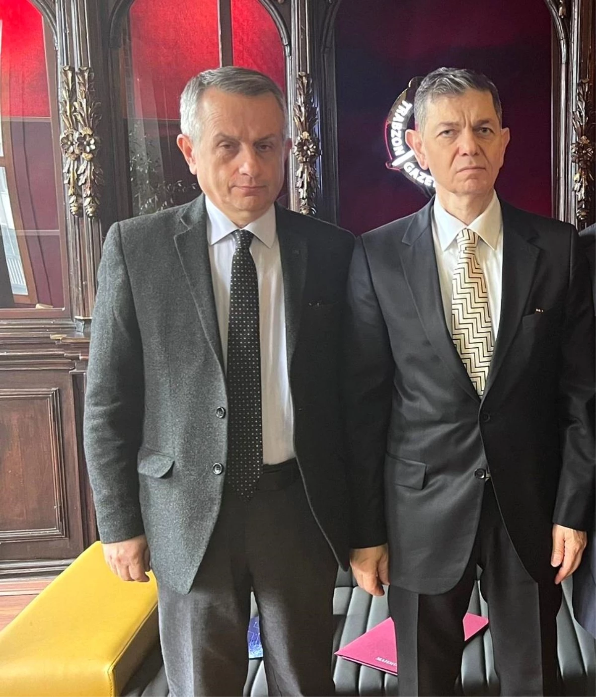 Trabzonspor Divan Kurulu Başkanı Mahmut Ören, görevini devretti