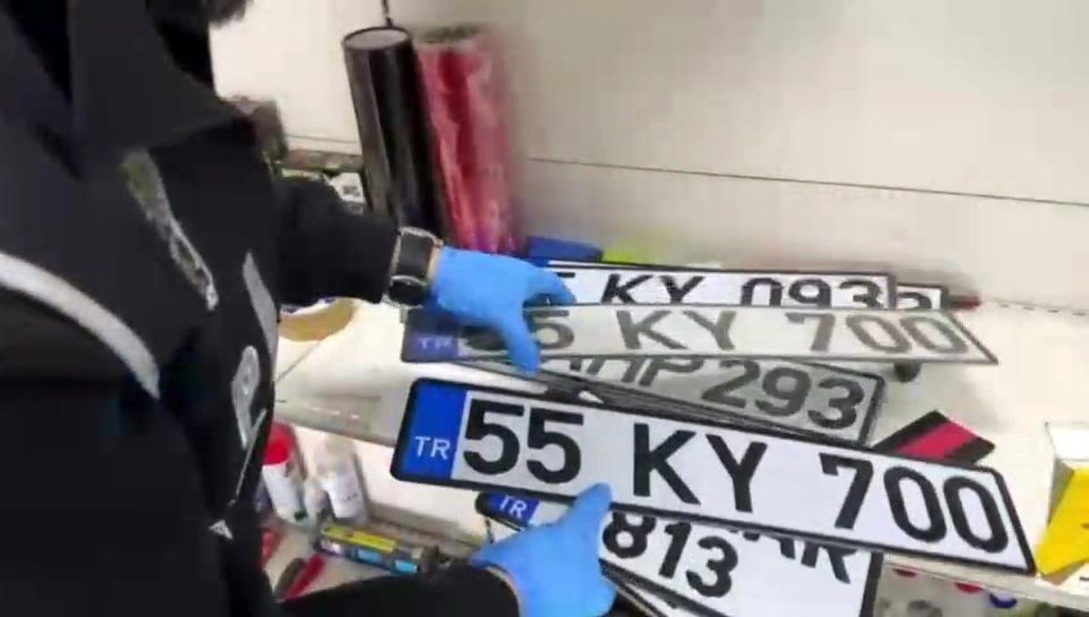 Samsun\'da APP Araç Plakaları Operasyonu: 5 Kişi Yakalandı