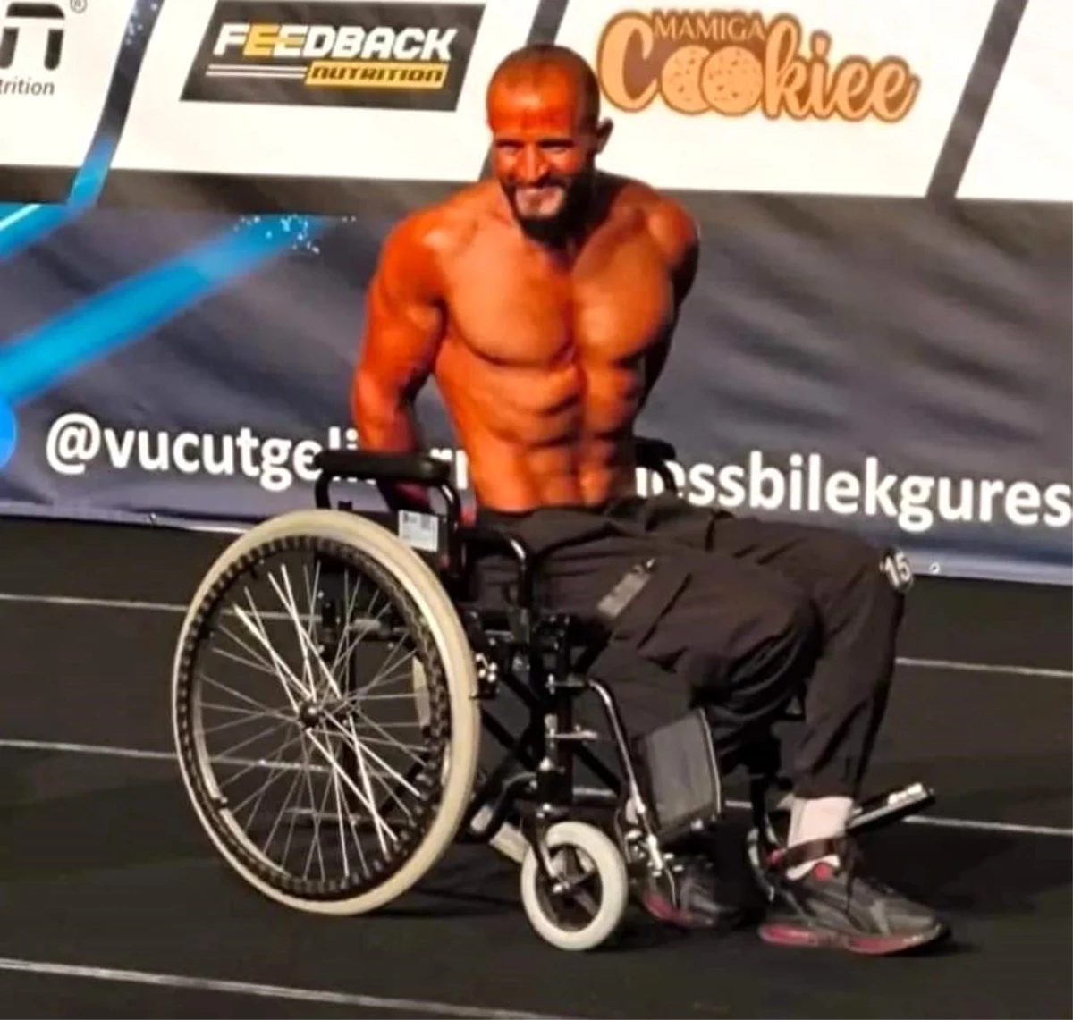 Bedensel Engelli Sporcu Halit Durak, Türkiye Şampiyonası\'nda Birinci Oldu