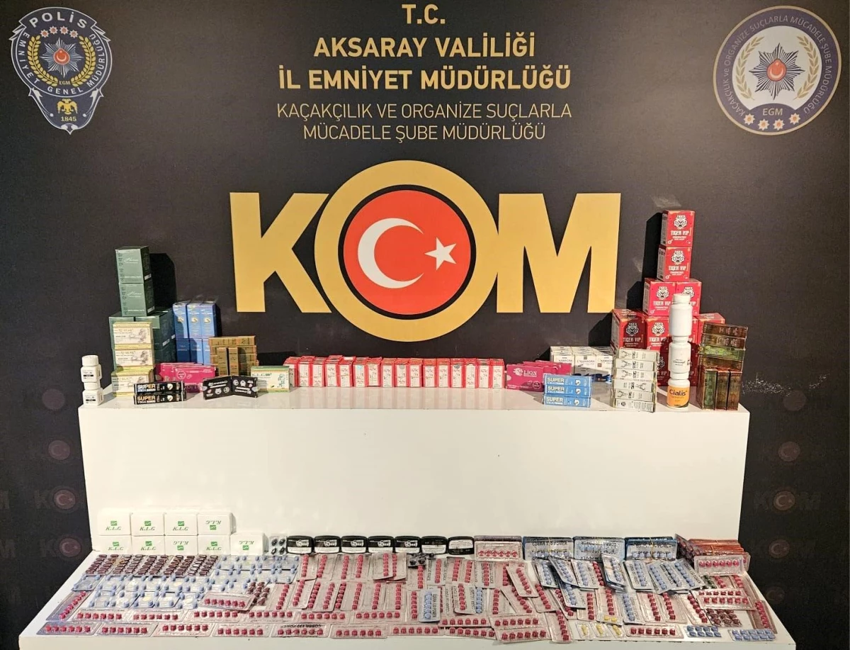 Aksaray\'da yapılan operasyonda 2 bin 147 adet kaçak cinsel gücü artırıcı ilaç ele geçirildi