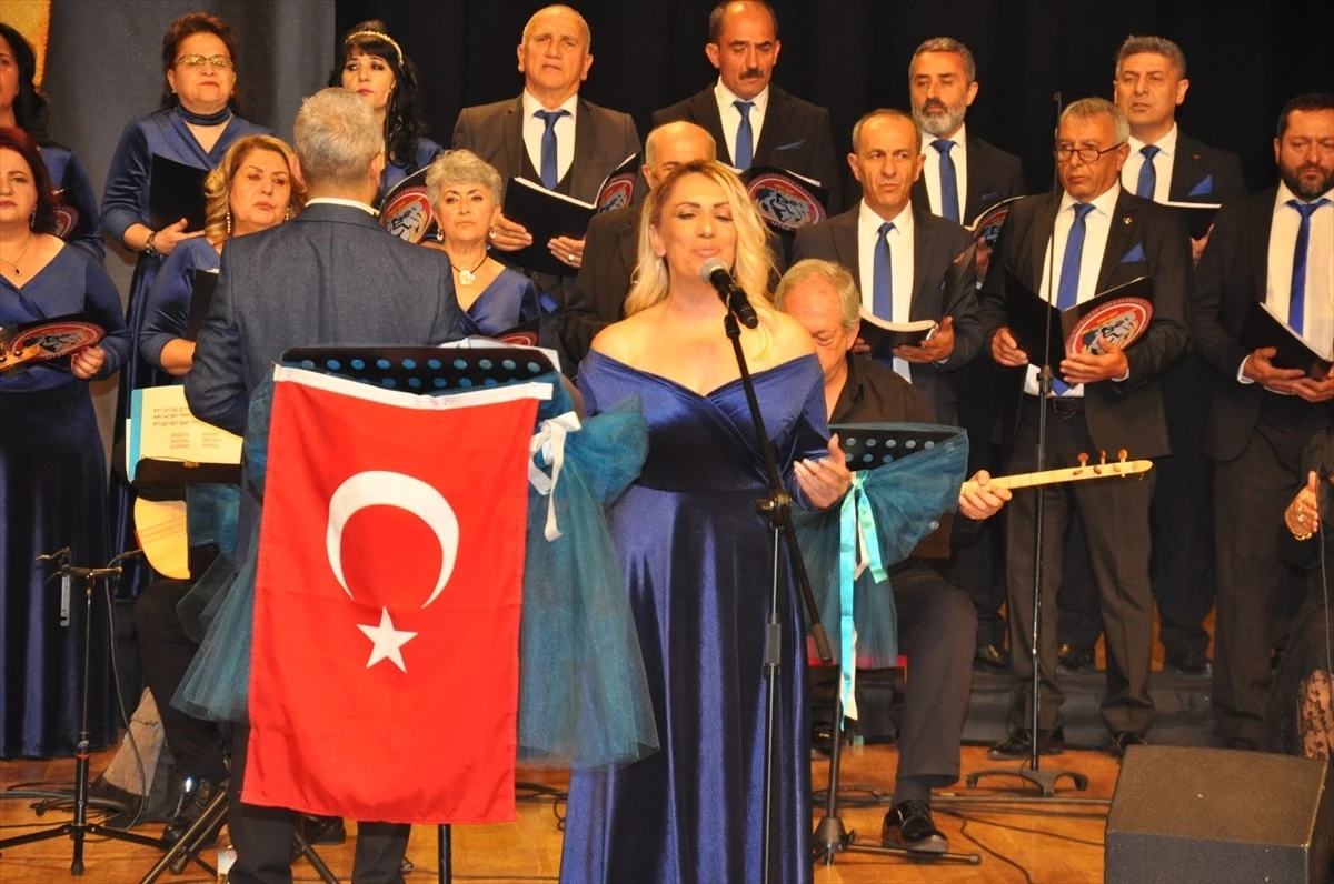 Antalya\'da Engelliler ve Kimsesizler İçin Konser Düzenlendi