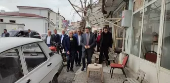 Bakan Yardımcısı Aydın, Adıyaman'ın Çelikhan ilçesinde esnafla buluştu