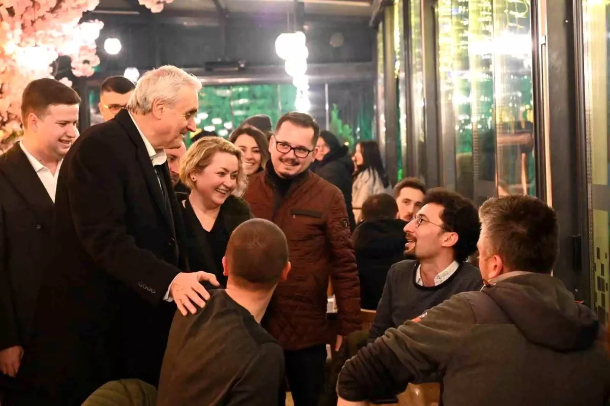 Bozüyük Belediye Başkanı ve CHP Belediye Meclis Üyeleri Esnafları Ziyaret Etti