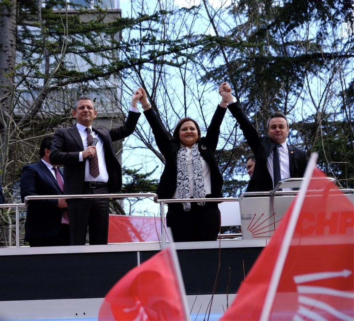 CHP Afyonkarahisar Belediye Başkan Adayı Burcu Köksal\'ın söylemi parti içinde krize neden oldu