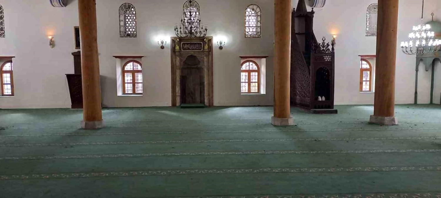 Çorum Ulu Camii, restorasyon çalışmalarının tamamlanmasıyla ibadete açılıyor