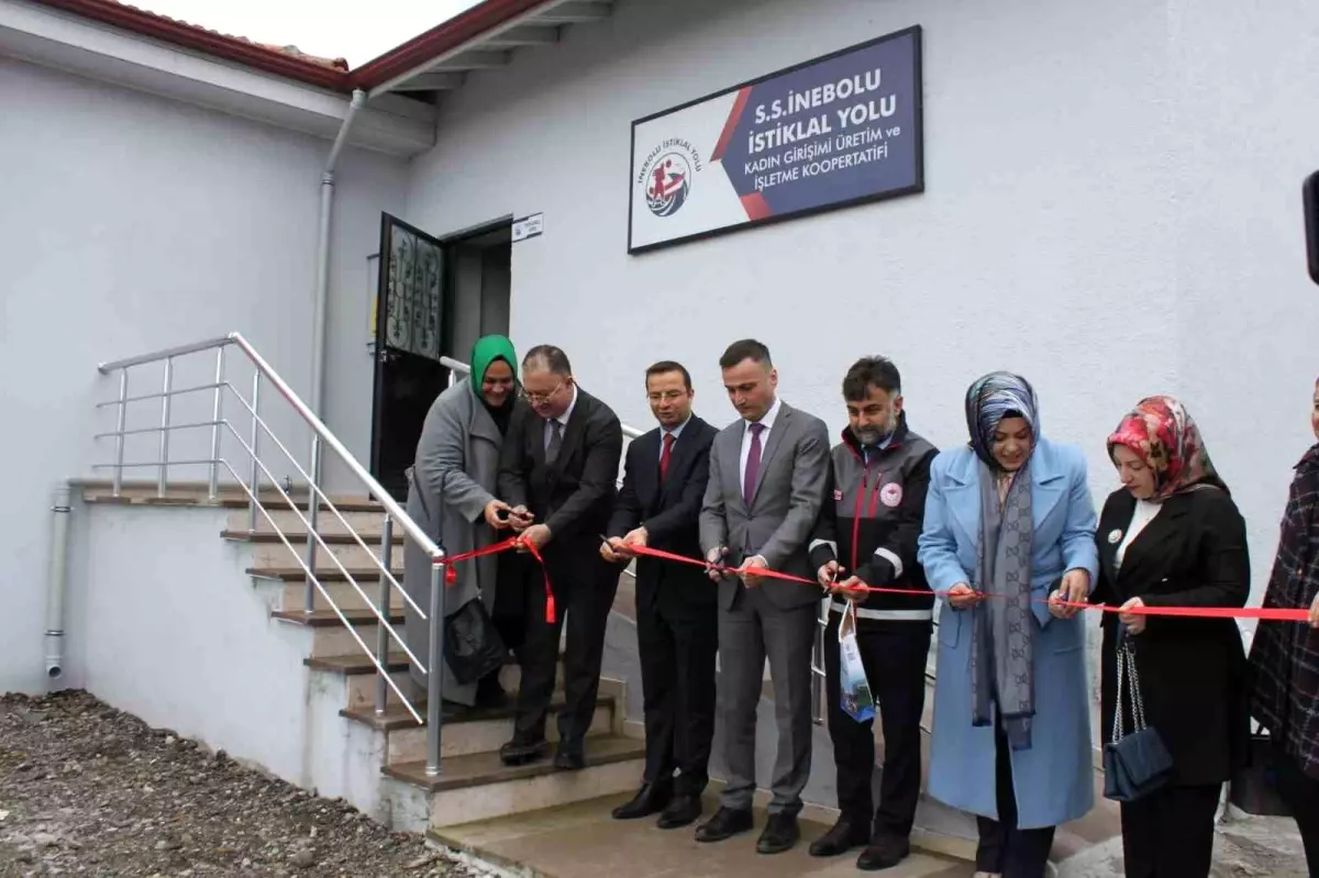 Devlet desteği alan 15 girişimci kadın, kestane işleme tesisi kurdu