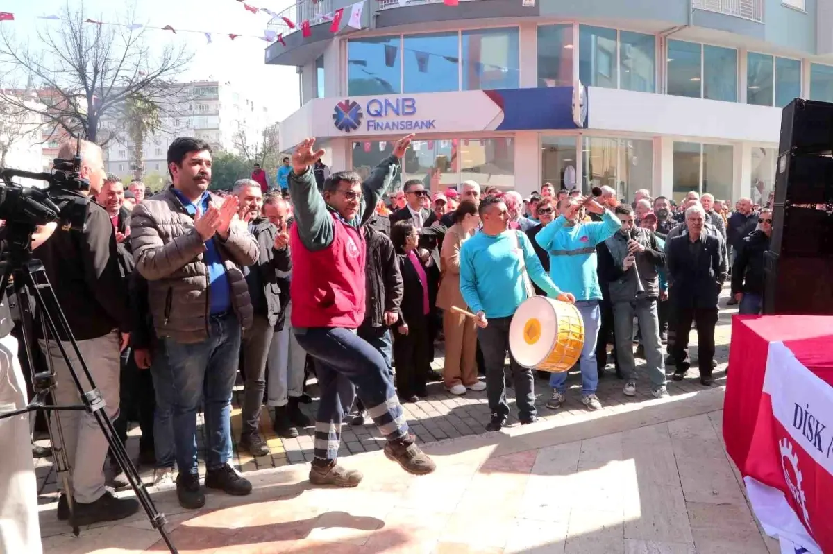 Efeler Belediyesi ile DİSK Genel İş Sendikası Arasında Toplu İş Sözleşmesi İmzalandı