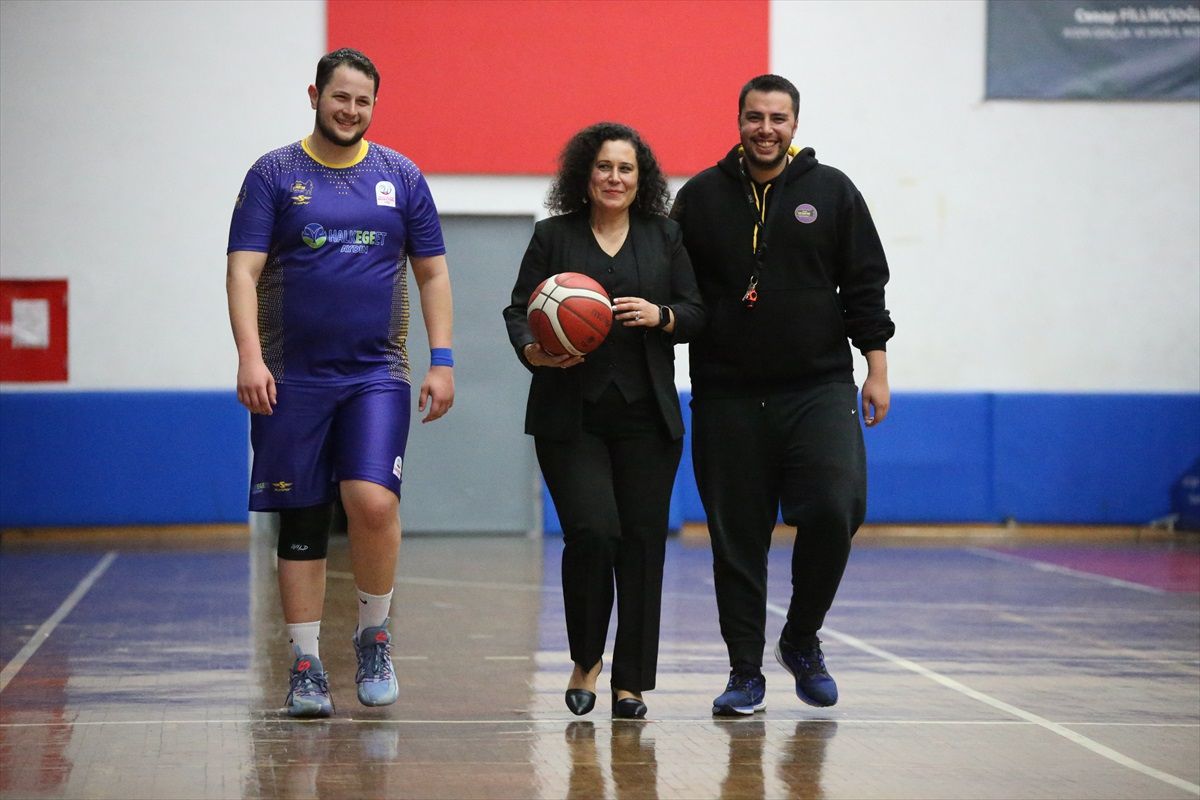 Aydın\'da ev hanımı tarafından kurulan spor kulübü 12 yılda 2 bin sporcu yetiştirdi