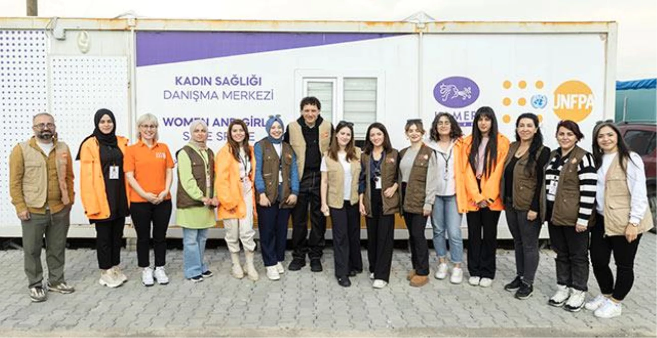 UNFPA Türkiye İyi Niyet Elçileri Hazal Kaya ve Edis, deprem bölgesine gitti