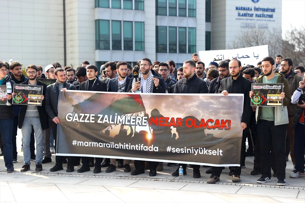 MÜ İlahiyat Fakültesi Öğrencileri İsrail\'in Gazze\'ye Saldırılarını Protesto Etti