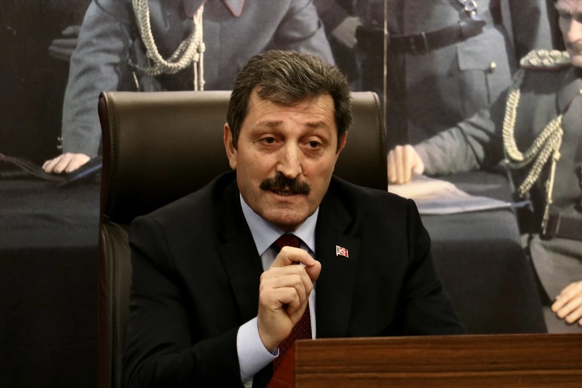 Samsun\'da Vali Orhan Tavlı Başkanlığında Asayiş ve Güvenlik Değerlendirme Toplantısı Düzenlendi