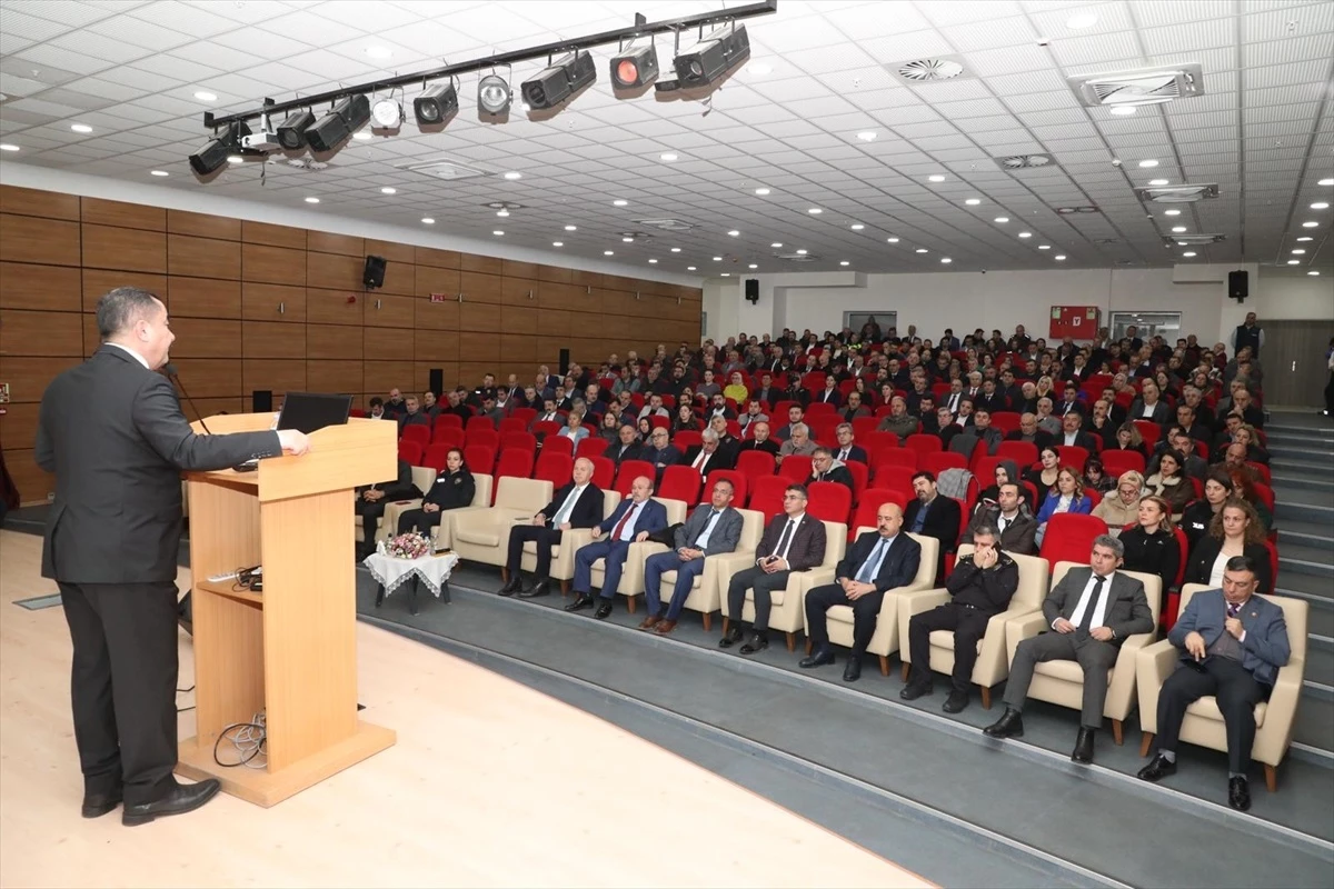 Samsun\'da Okul Müdürlerine Özel Eğitim ve Bilgilendirme Toplantısı