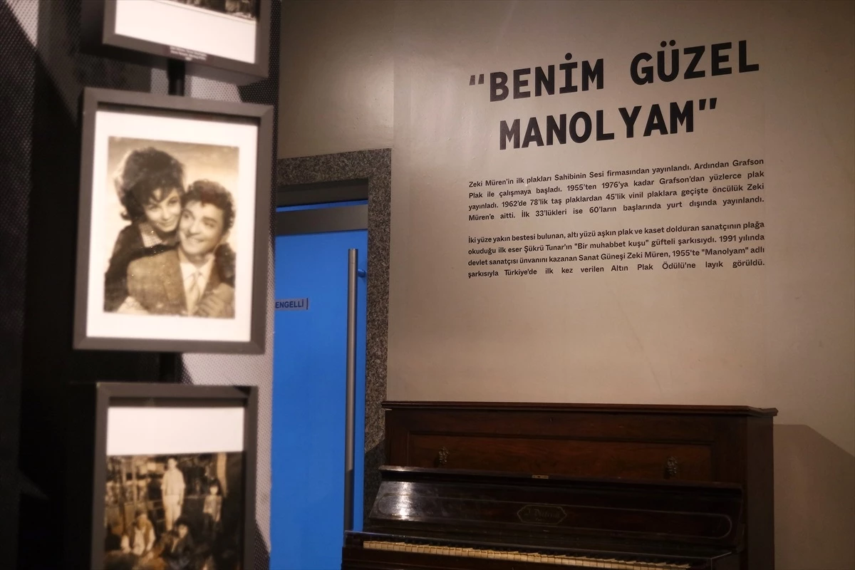 Zeki Müren\'in Koleksiyonuyla Bursa Kent Müzesi 20. Yılını Kutluyor