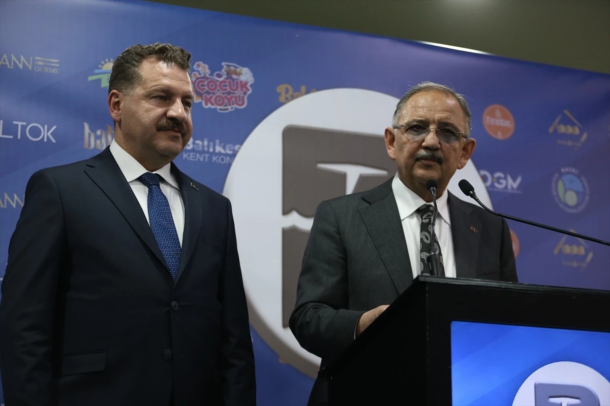 Çevre Bakanı Özhaseki: Kentsel dönüşümü yapacak bir grup Türkiye\'de varsa, o da AK Parti