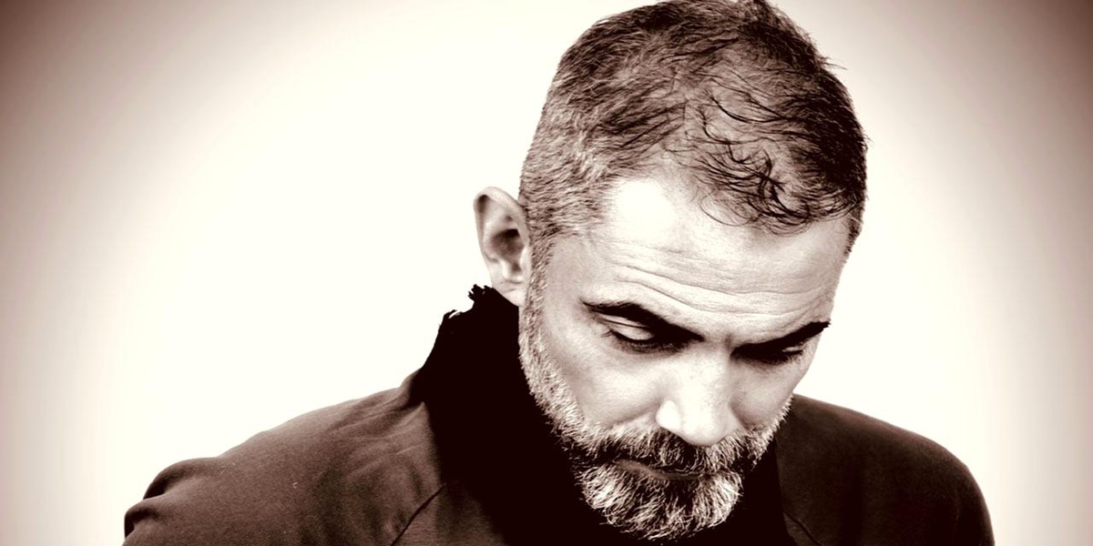 Tevetoğlu, genç nesillere kelimeleri değiştirerek anlamını bozmadığını söyledi