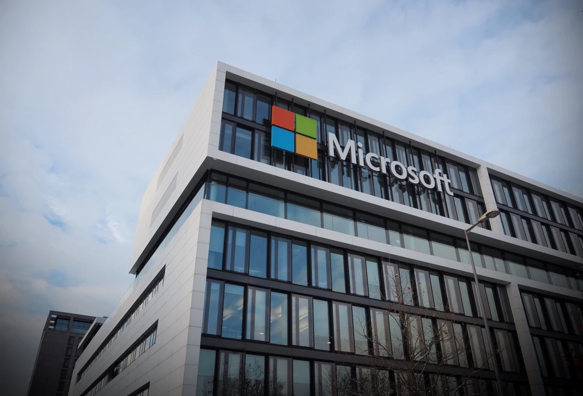 Microsoft, Hong Kong\'un dijital para birimi projesine ortak oldu