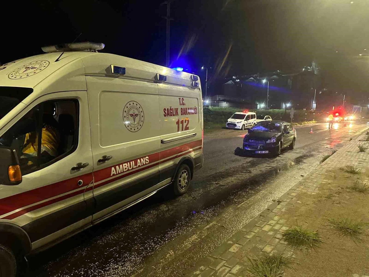 Tekirdağ Muratlı\'da Trafik Kazası: 2 Yaralı