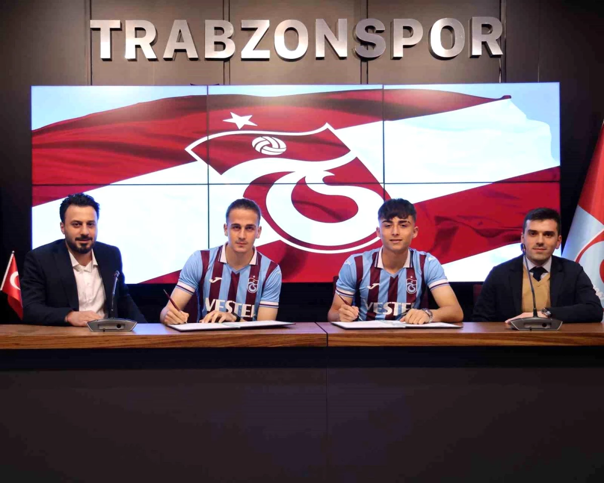 Trabzonspor Altyapısından İki Genç Futbolcu Profesyonel Sözleşme İmzaladı
