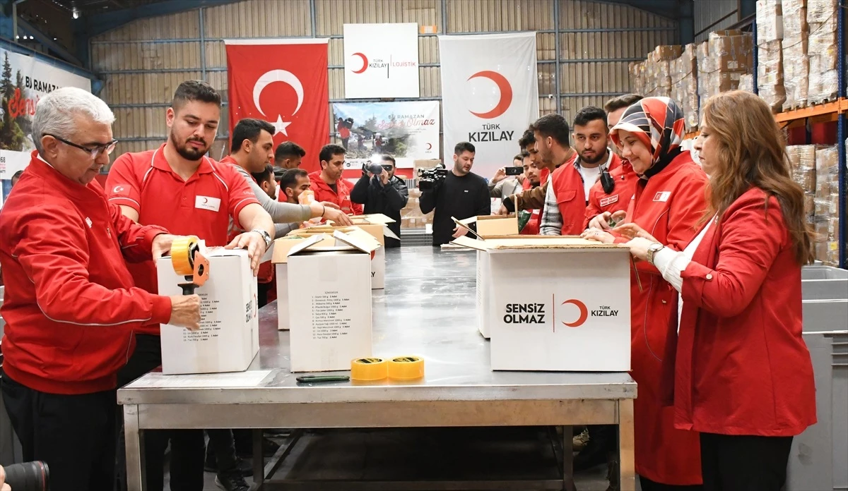 Türk Kızılayı, Ramazanda 8,8 Milyon Kişiye Yardım Ulaştırmayı Hedefliyor