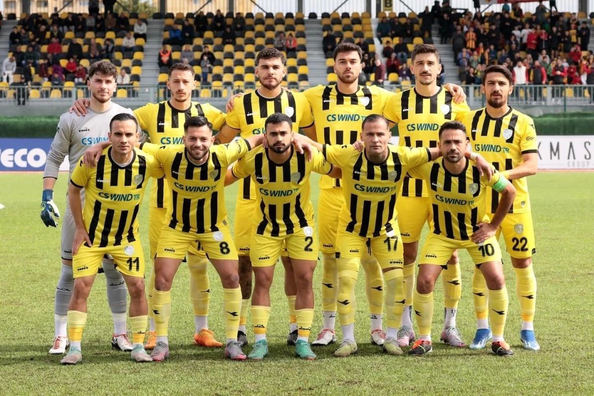 Aliağaspor FK, Artvin Hopaspor\'u 2-0 mağlup etti