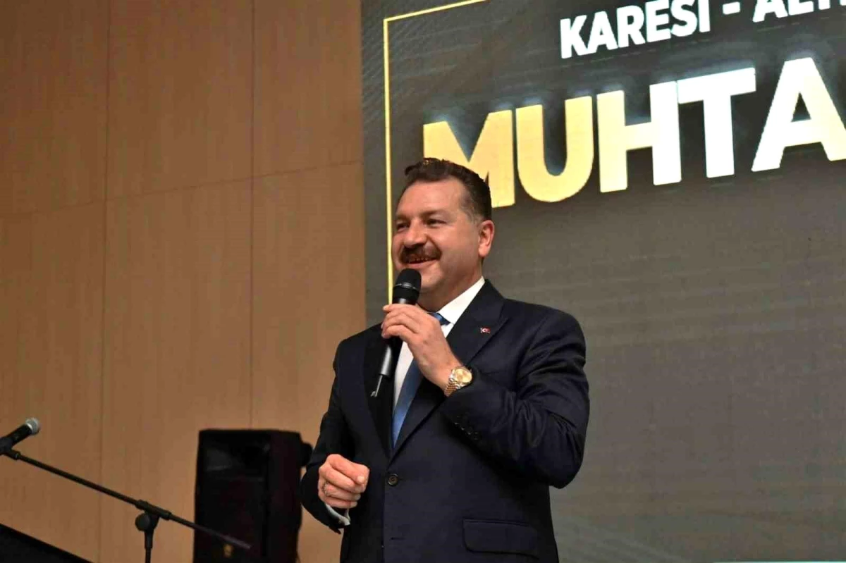 Balıkesir Büyükşehir Belediye Başkanı Yücel Yılmaz, CHP\'li aday Ahmet Akın\'ı sert bir şekilde eleştirdi