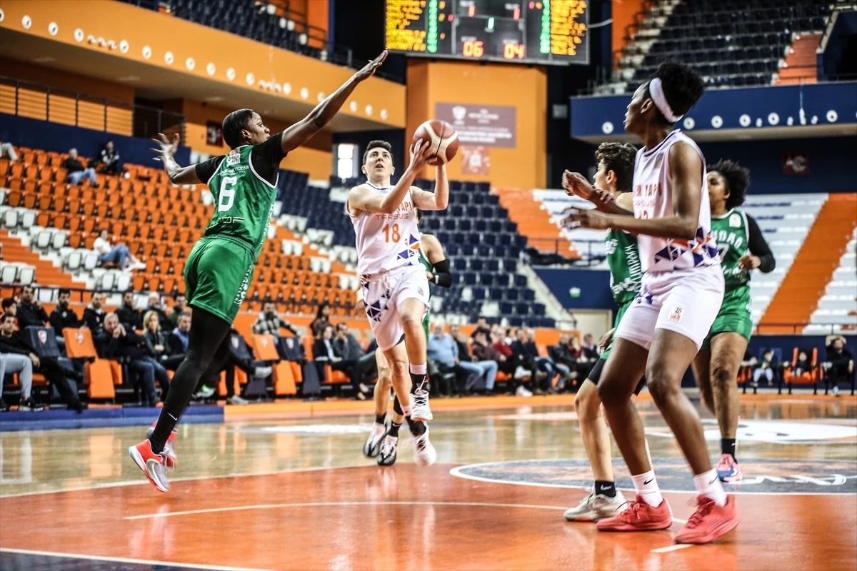 Bursa Uludağ Basketbol, İlkem Yapı Tarsus Spor\'u mağlup etti