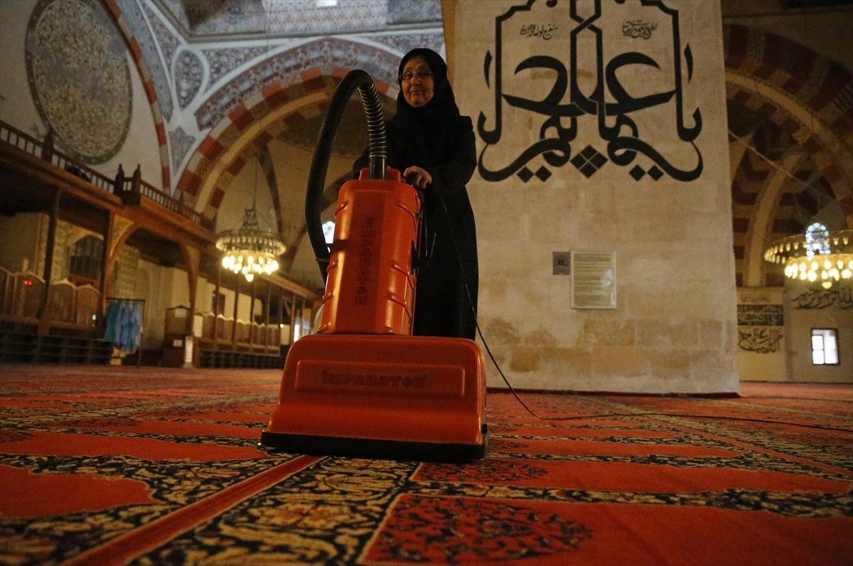 Edirne\'deki Osmanlı camileri Ramazan\'a hazır