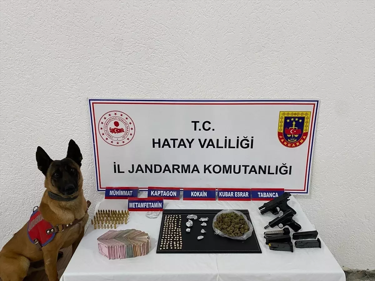 Hatay\'da uyuşturucu operasyonunda 2 kişi tutuklandı