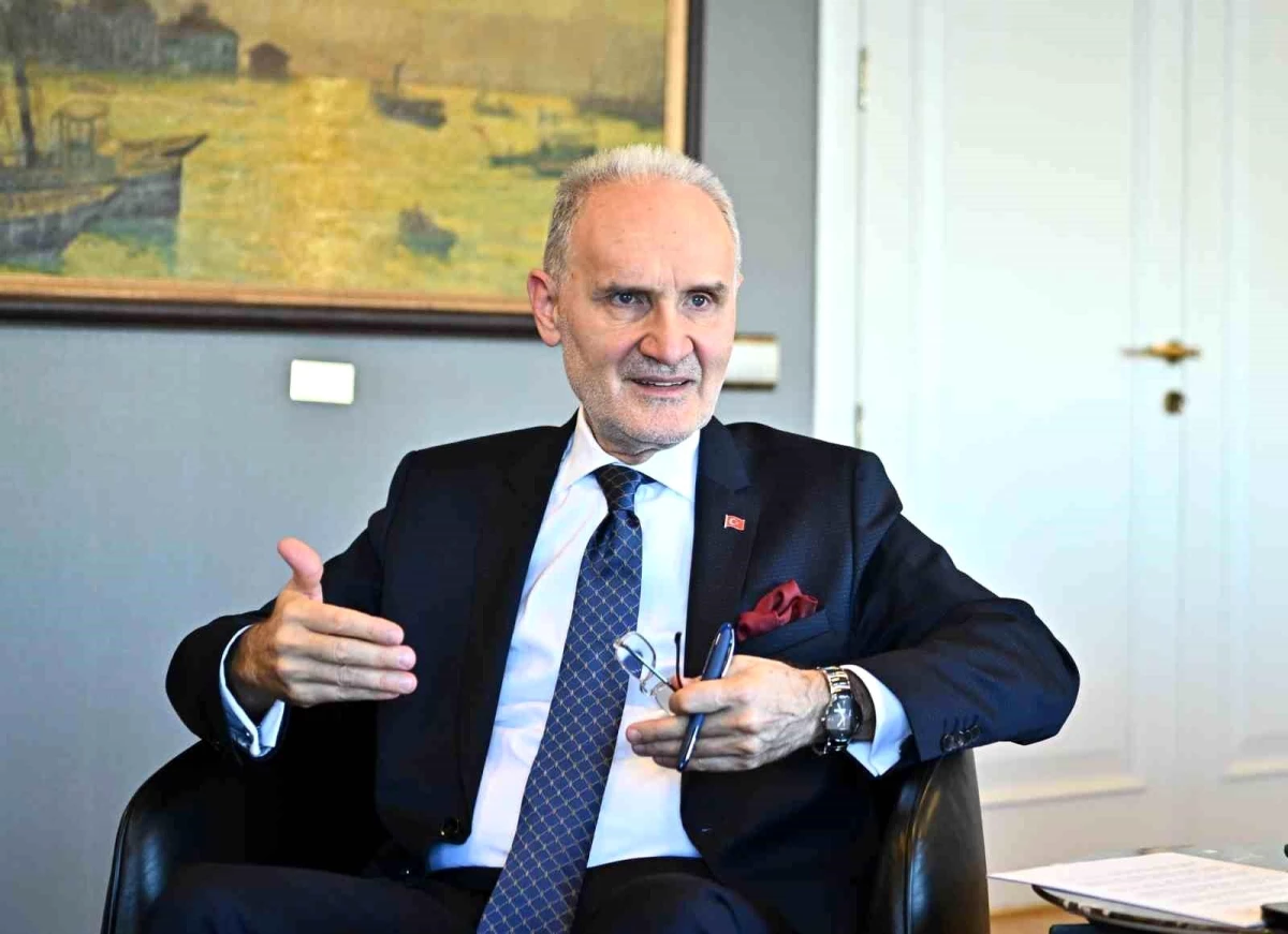 İTO Başkanı: Fitch\'in Türkiye\'nin kredi notunu yükseltmesi mücadeleye katkı verecektir