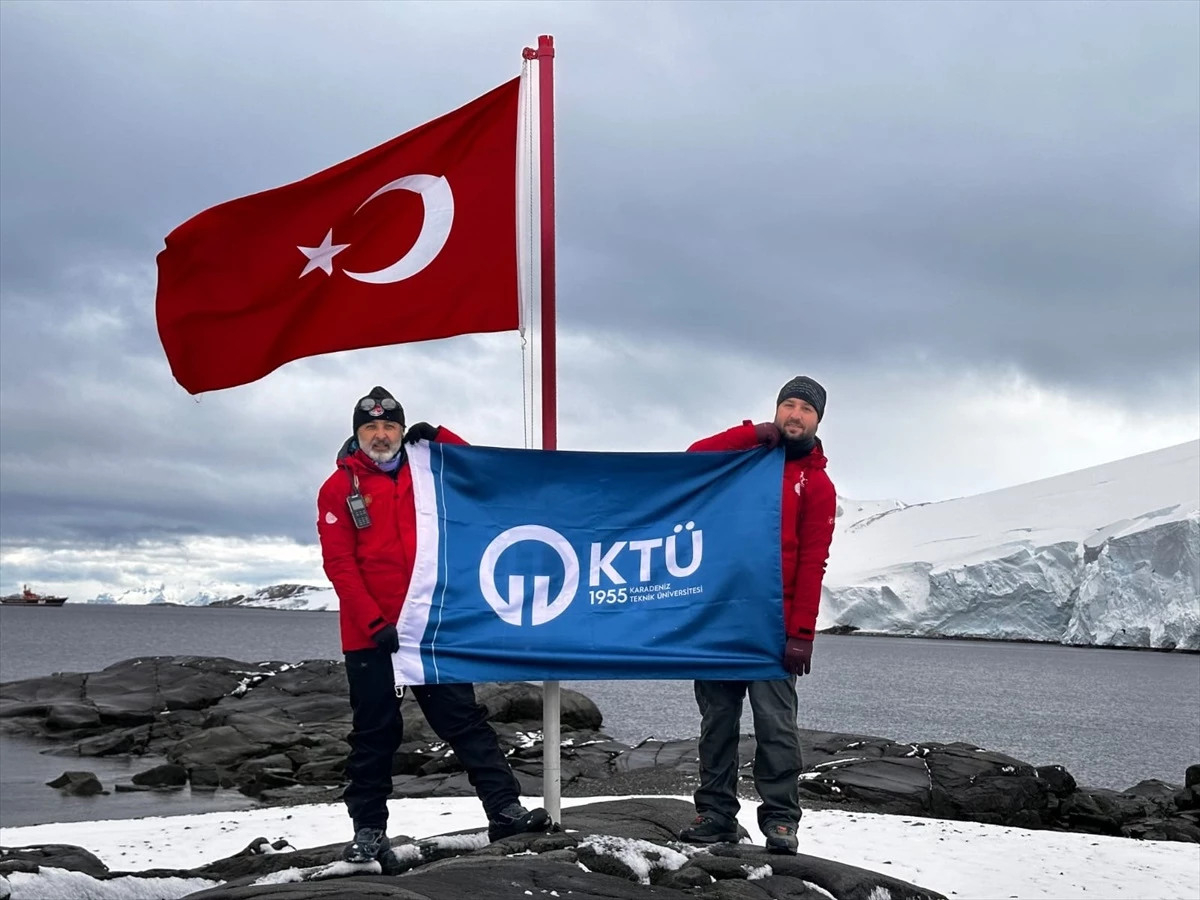 KTÜ öğretim üyeleri Antarktika Bilim Seferi\'nden döndü