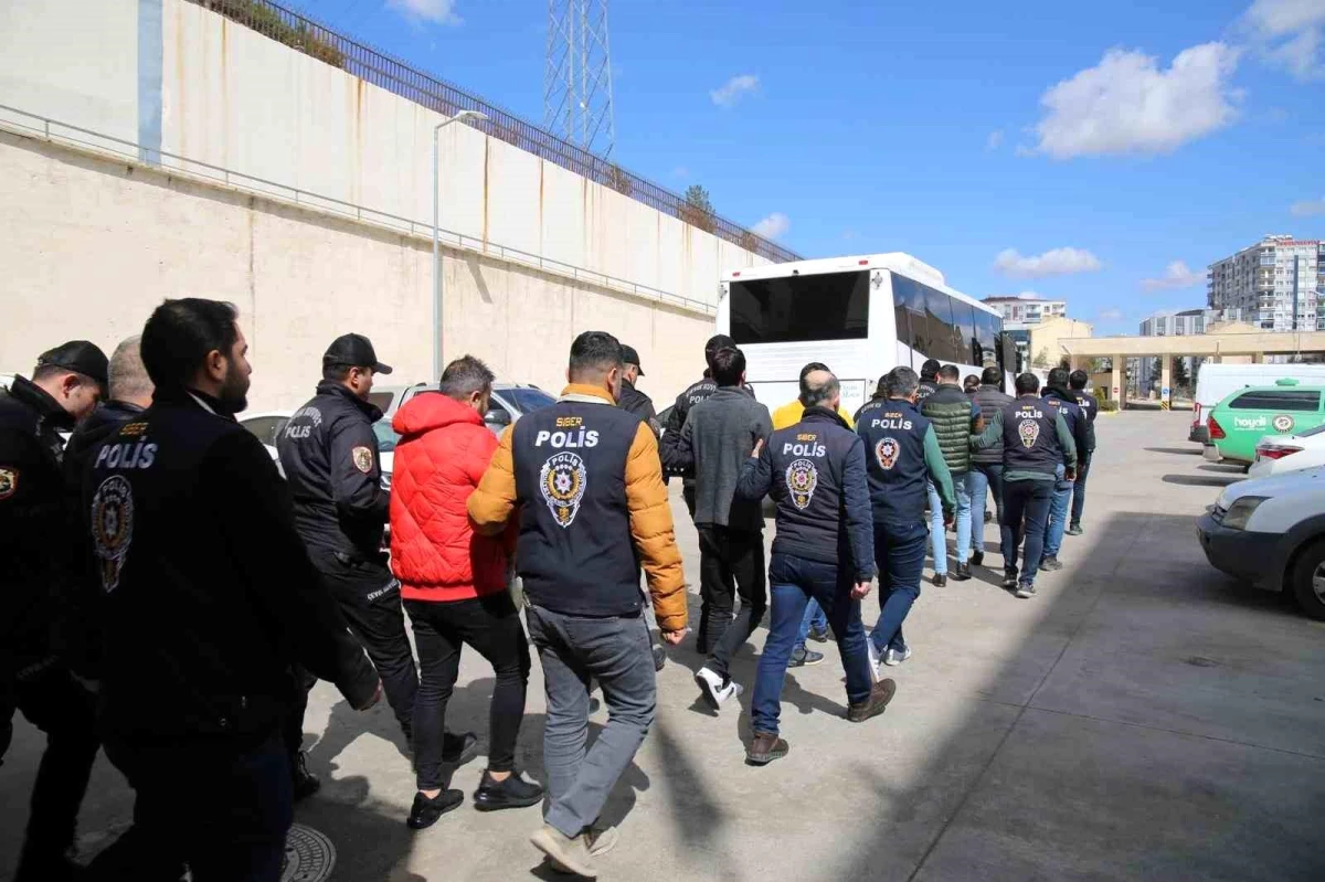 Mardin\'de Yasa Dışı Bahis Operasyonu: 10 Gözaltı