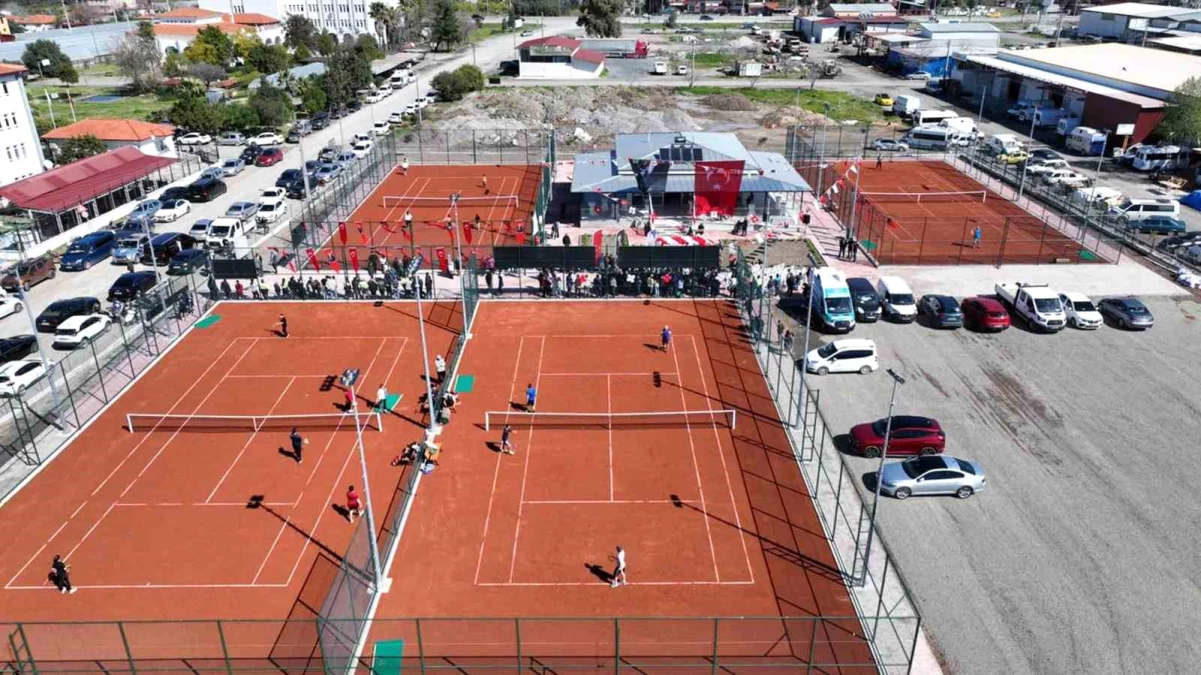 Ortaca\'da 4 Adet Tenis Kortunun Açılışı Yapıldı