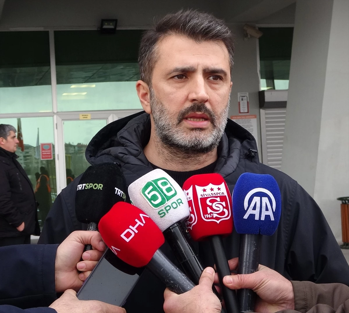 EMS Yapı Sivasspor Basın Sözcüsü: Üzgünüz, bireysel hatalar yüzünden 3 puan kaybettik