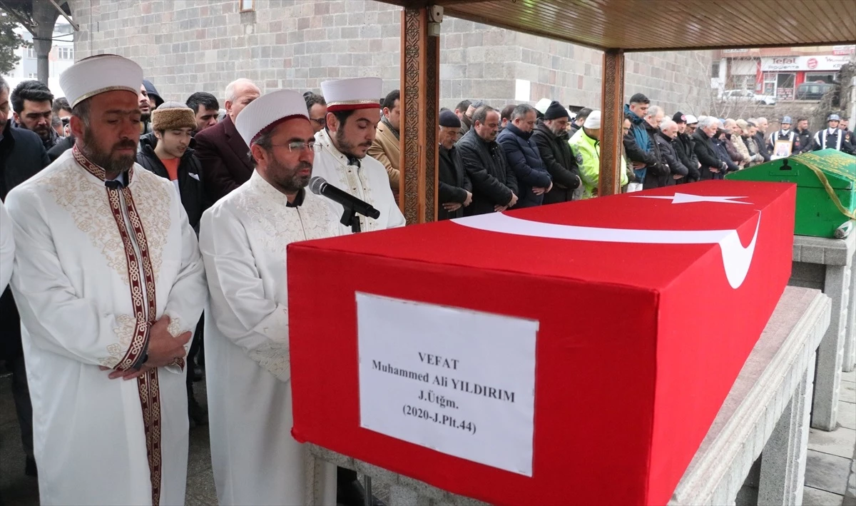 Üsteğmen Muhammed Ali Yıldırım, Erzurum\'da toprağa verildi