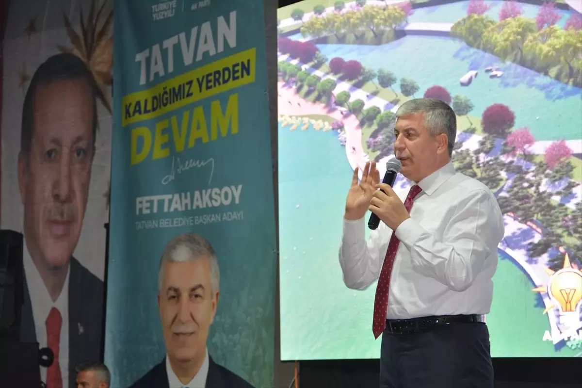 AK Parti Tatvan Belediye Başkan Adayı Fettah Aksoy, 25 Projesini Tanıttı