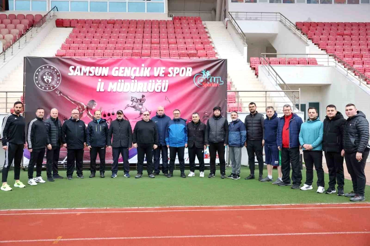 Samsun Valisi Orhan Tavlı ve Protokol Üyeleri Spor Yaptı