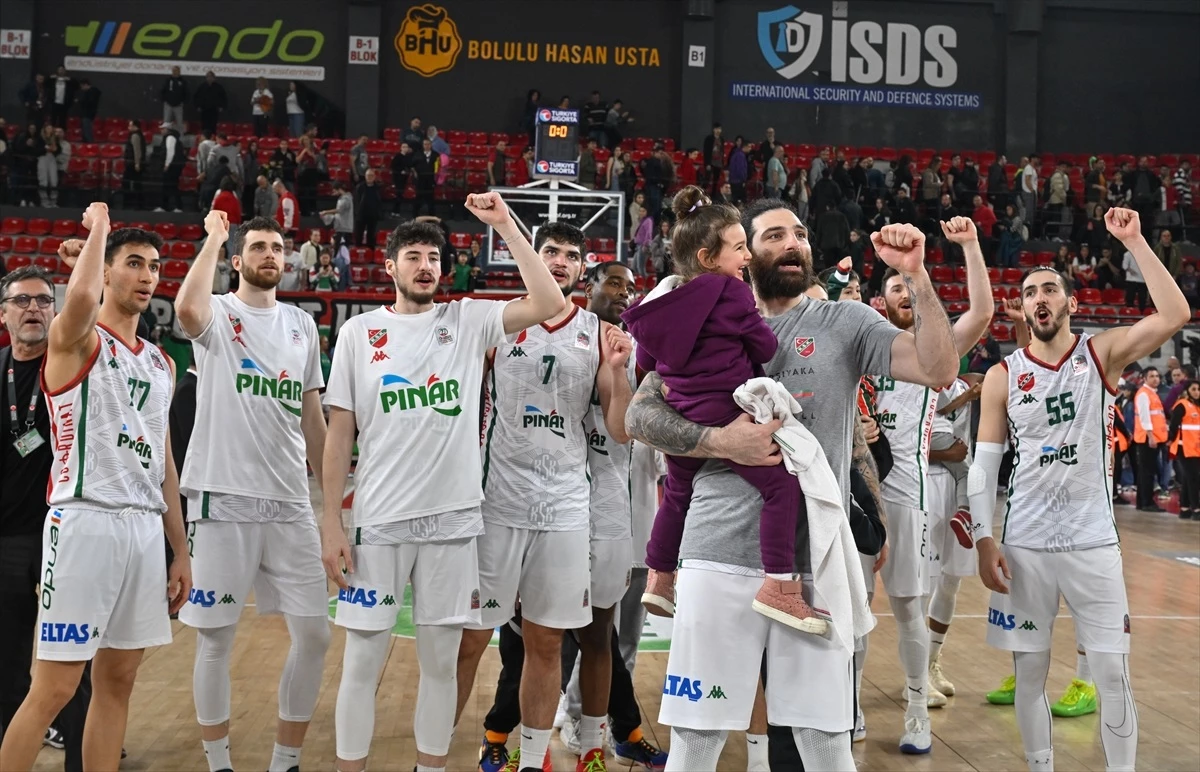 Pınar Karşıyaka, Onvo Büyükçekmece Basketbol\'u 93-87 yendi