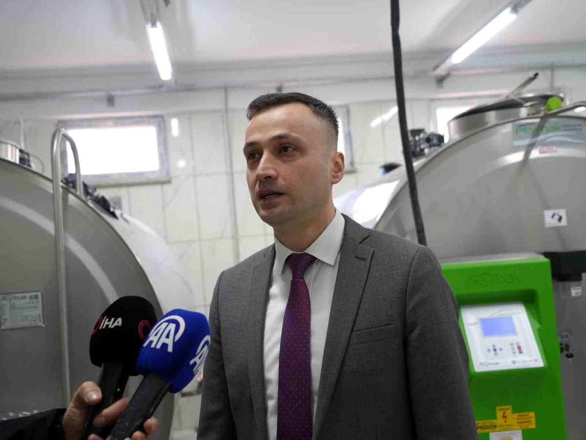 Kastamonu\'da Devlet Desteğiyle Kurulan Süt Toplama Merkezi Üreticileri Memnun Ediyor