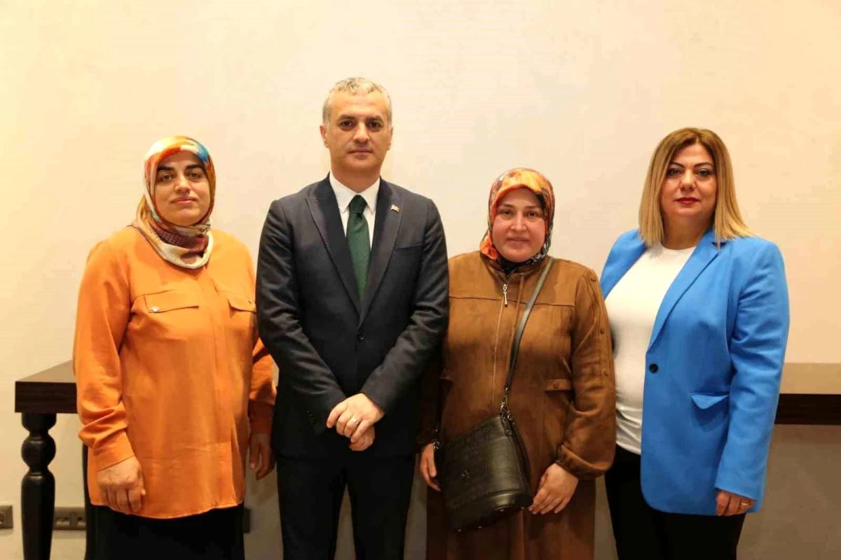 Yomra Belediye Başkanı Mustafa Bıyık, Kadınlarla Buluştu