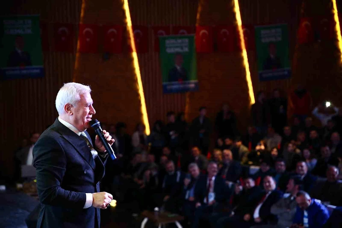 Mustafa Bozbey: Türkiye\'nin ihtiyacı olan hiç kimseyi ötekileştirmeden insanları bir arada tutmak