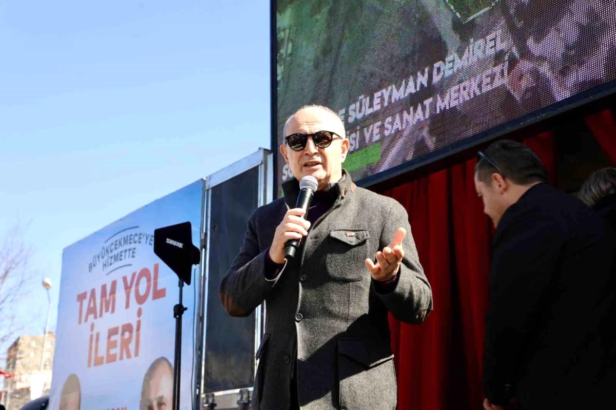 Büyükçekmece Belediyesi tarafından yapılan Çakmaklı Atatürk Sosyal Tesisinin açılışı yapıldı
