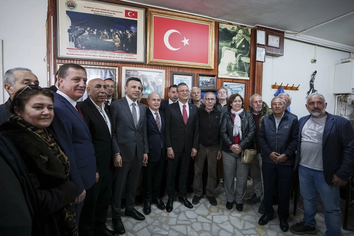 CHP Genel Başkanı Özgür Özel, Emre Saltık\'ın anma törenine katıldı