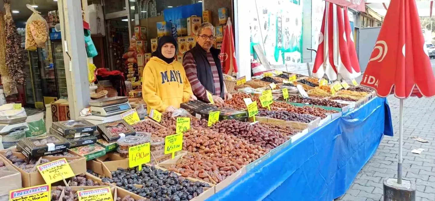 Zonguldak\'ın Devrek ilçesinde Ramazan Ayı hareketliliği başladı